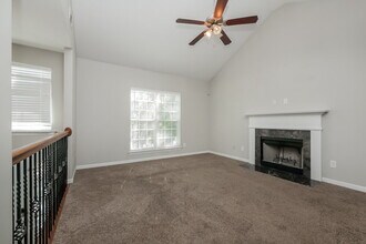 1123 Corkscrew Way in Villa Rica, GA - Building Photo - Building Photo