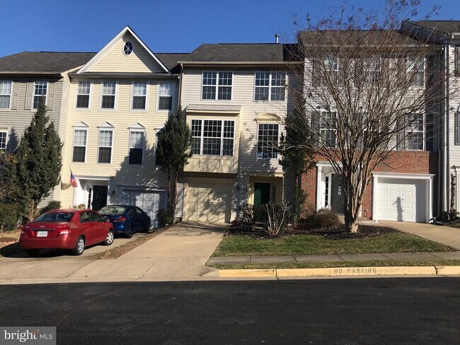 15707 Palermo Terrace in Woodbridge, VA - Building Photo - Building Photo