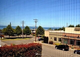 610 Glen St, Unit #2 in Edmonds, WA - Foto de edificio
