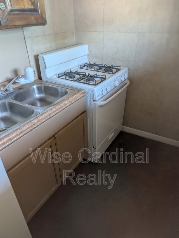 901 11th St in Seagraves, TX - Building Photo - Building Photo