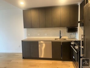 NORTHERN BOULEVARD in Queens, NY - Building Photo - Building Photo