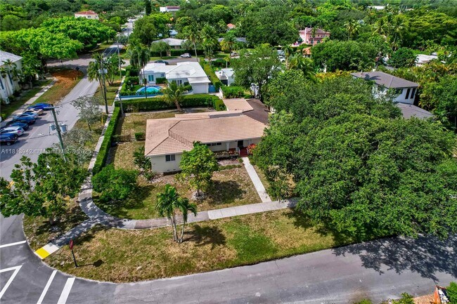 property at 386 NE 99th St