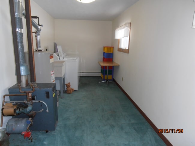 2305 Lockport Rd-Unit -Upper in Sanborn, NY - Building Photo - Building Photo