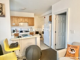 450 Salem St, Unit 7 Apartamentos