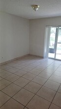 2401 Barley Club Ct in Orlando, FL - Building Photo - Building Photo
