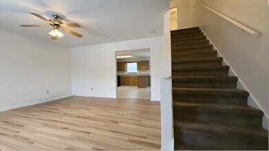 23 Lexington Ct in Johnson City, TN - Building Photo - Building Photo