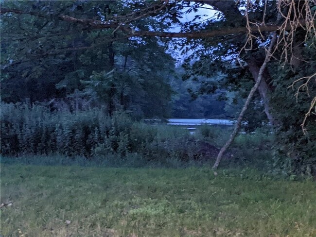 property at 1426 Rte 9W