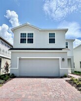2996 Slough Creek Dr in Kissimmee, FL - Building Photo
