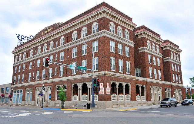 The Androy Apartments in Hibbing, MN - Foto de edificio