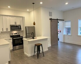 3680 Indian Queen Ln in Philadelphia, PA - Building Photo - Building Photo