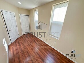 3042 N 15th St in Philadelphia, PA - Building Photo - Building Photo