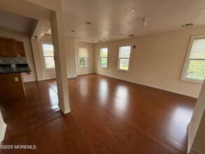 210 Broad St in Red Bank, NJ - Building Photo - Building Photo