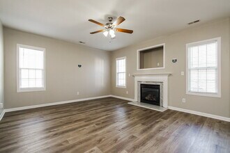 6818 Spanglers Spring Way in Raleigh, NC - Building Photo - Building Photo