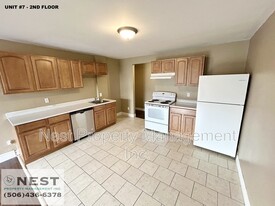 227 West Ln in Moncton, NB - Building Photo