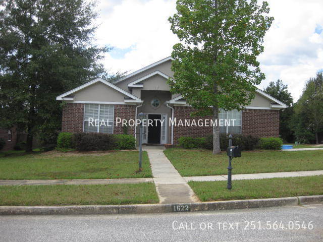 property at 1622 Parkmoor Ct