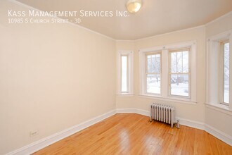 10985 S Church St in Chicago, IL - Building Photo - Building Photo