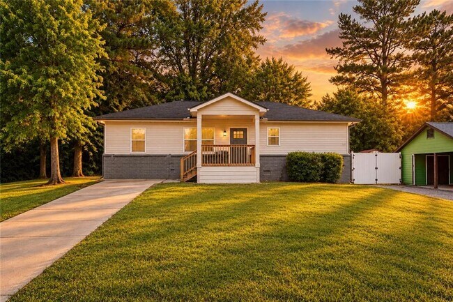 property at 1639 Bridgeport Dr NW