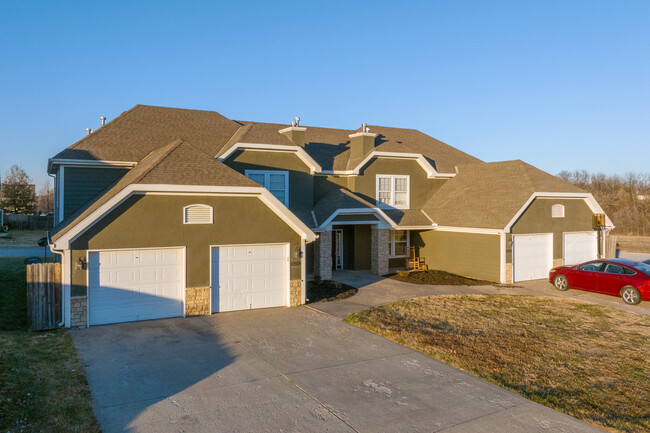 Villas at the Gardens in Basehor, KS - Building Photo - Primary Photo