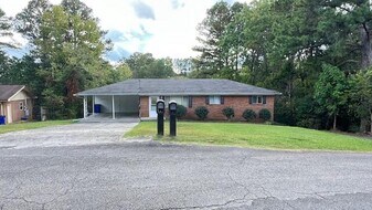 1217 Key St NW in Cleveland, TN - Building Photo