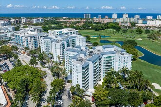 Townsend Place in Boca Raton, FL - Foto de edificio - Building Photo