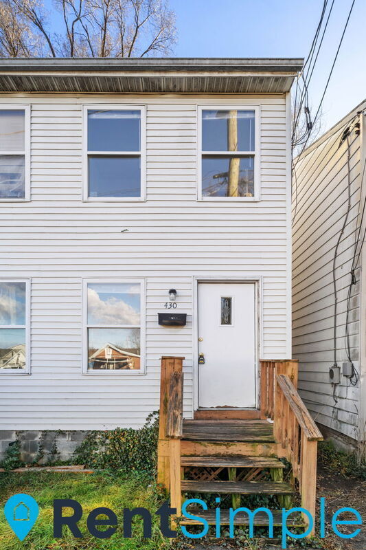 430 Chase St in Winchester, VA - Foto de edificio - Building Photo