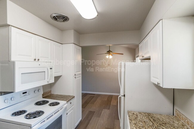 1922 E 39th Ave in Spokane, WA - Building Photo - Building Photo