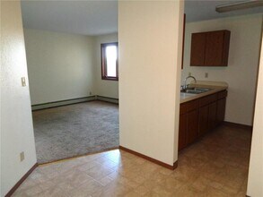 900 Hengen St in Fairmont, MN - Building Photo - Building Photo