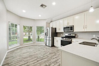 4018 Raspberry Ct in Dickinson, TX - Building Photo - Building Photo