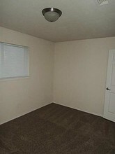 1813 Cottonwood St in Arlington, TX - Building Photo - Building Photo