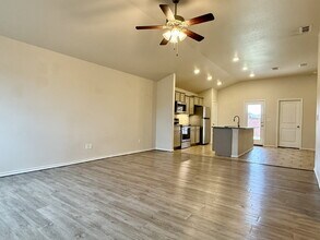 2117 140th St in Lubbock, TX - Building Photo - Building Photo