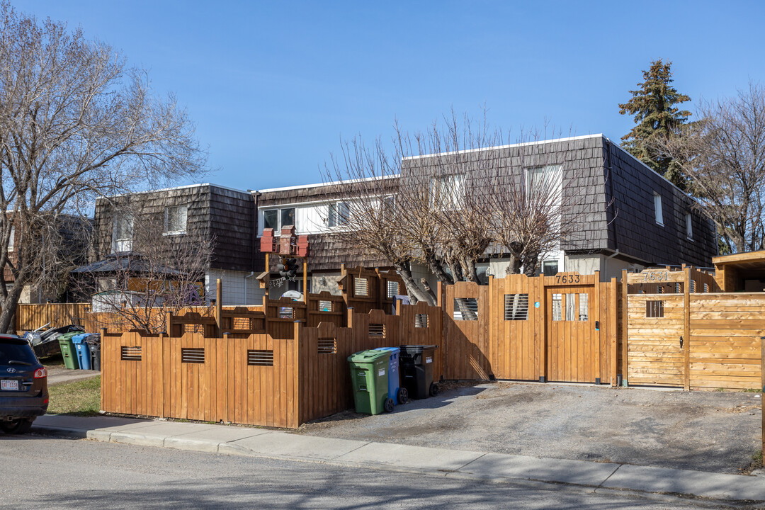 7636 24A St SE in Calgary, AB - Building Photo