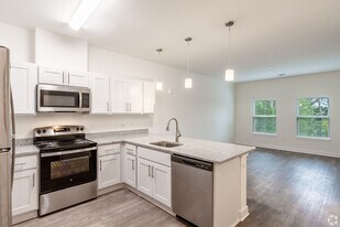 Sherwood Apartment Homes in Mechanicsville, VA - Building Photo