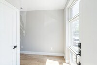 2709 W Jefferson St photo'