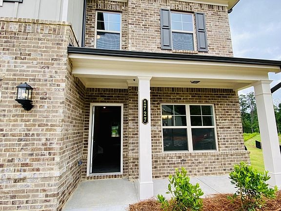 1727 Holman Forest Dr NE in Hoschton, GA - Building Photo - Building Photo