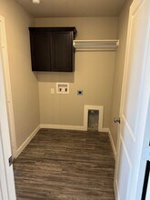 3216 Waverly Ave in Lubbock, TX - Building Photo - Building Photo