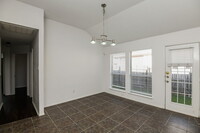 8620 Garden Springs Dr in Fort Worth, TX - Building Photo - Building Photo