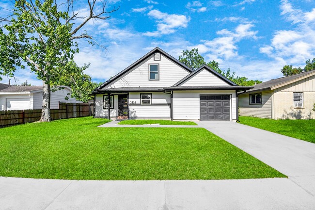 property at 2214 Purdue St
