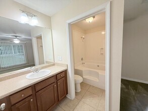 8626 John Hamm Rd in Milton, FL - Building Photo - Building Photo
