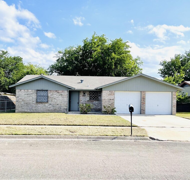 1506 McCarthy Ave in Killeen, TX - Foto de edificio