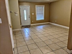 14018 Contemporary Ln in Hammond, LA - Building Photo - Building Photo