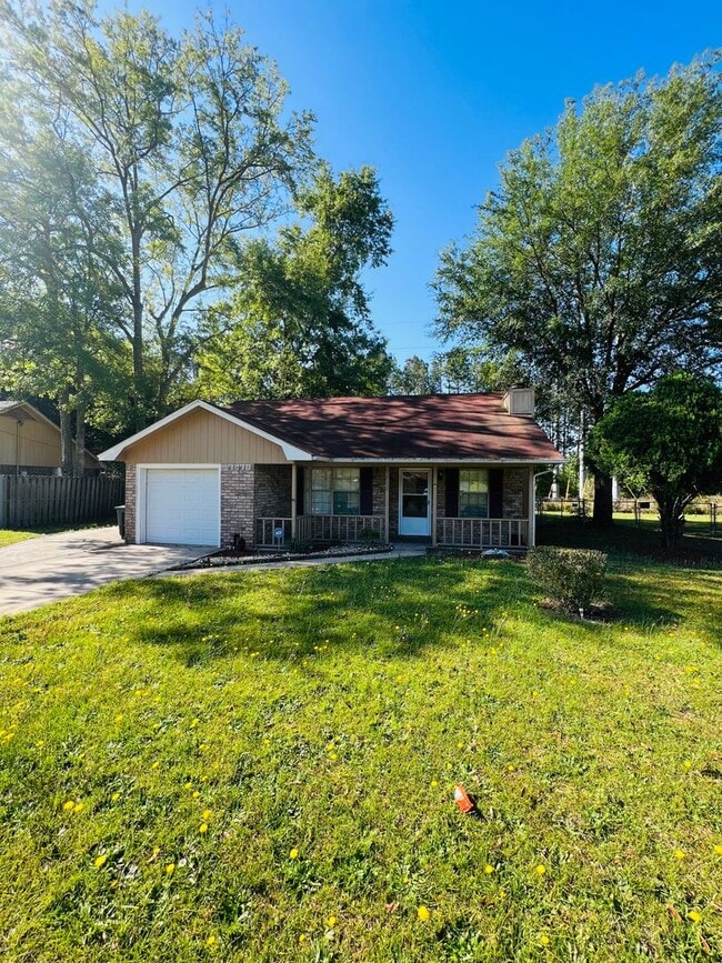 property at 812 Lost Grove Ln