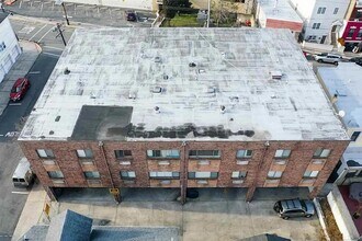 3900 Liberty Ave in North Bergen, NJ - Building Photo - Building Photo