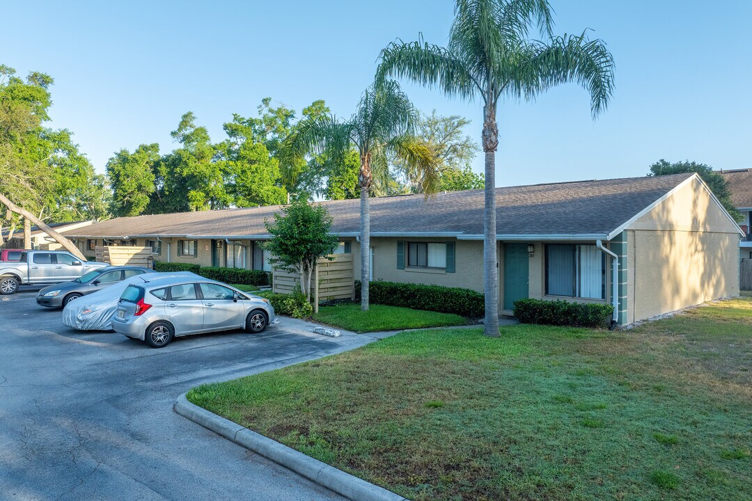 Hidden Ridge Condominiums in Altamonte Springs, FL - Building Photo