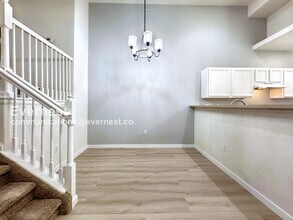 9776 E Carolina Pl in Denver, CO - Building Photo - Building Photo