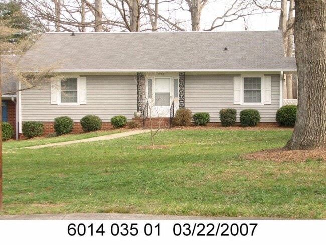 property at 3153 Bonhurst Dr