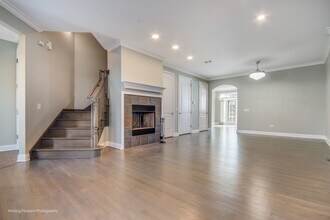 2023 Alta Vista Ct in Naperville, IL - Building Photo - Building Photo