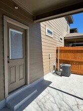 6846 Lakeview Dr. in San Antonio, TX - Building Photo - Building Photo