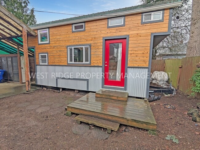 property at 5326 N Montana Ave