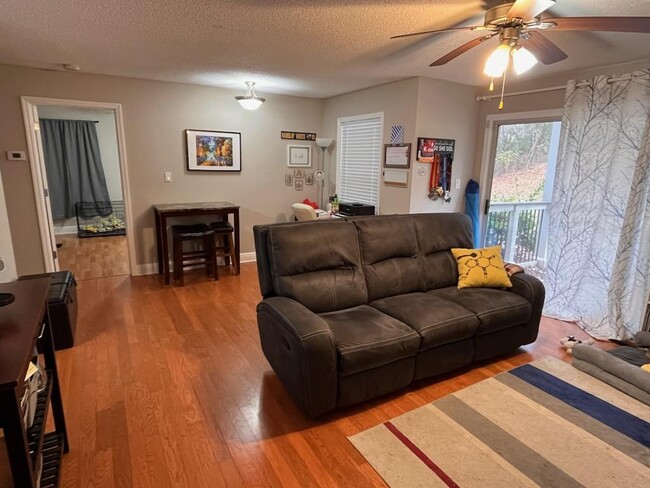 property at 2207 Santa Fe Pkwy