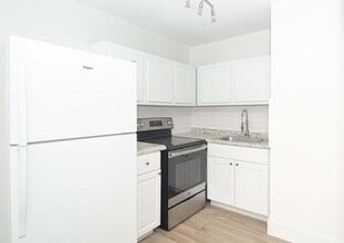 1601-1611-1611 SW 11th Ct in Fort Lauderdale, FL - Building Photo - Building Photo